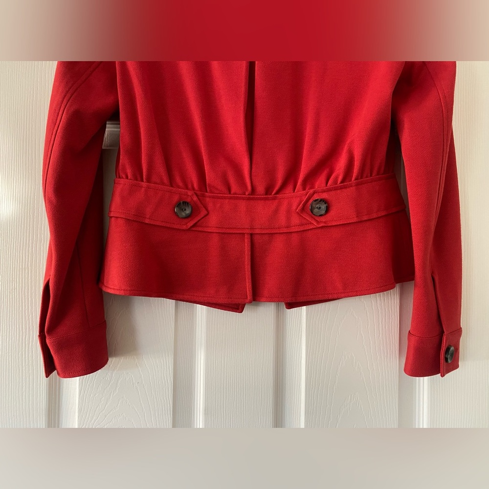 Cabi #3374 Little Red Jacket Pocket Buttons Blazer Size 6 - Picture 6 of 8